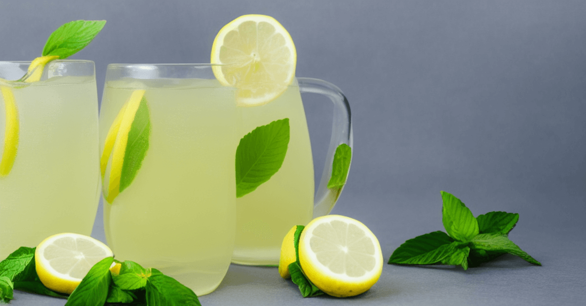 Cardamom Lemonade and Green Tea